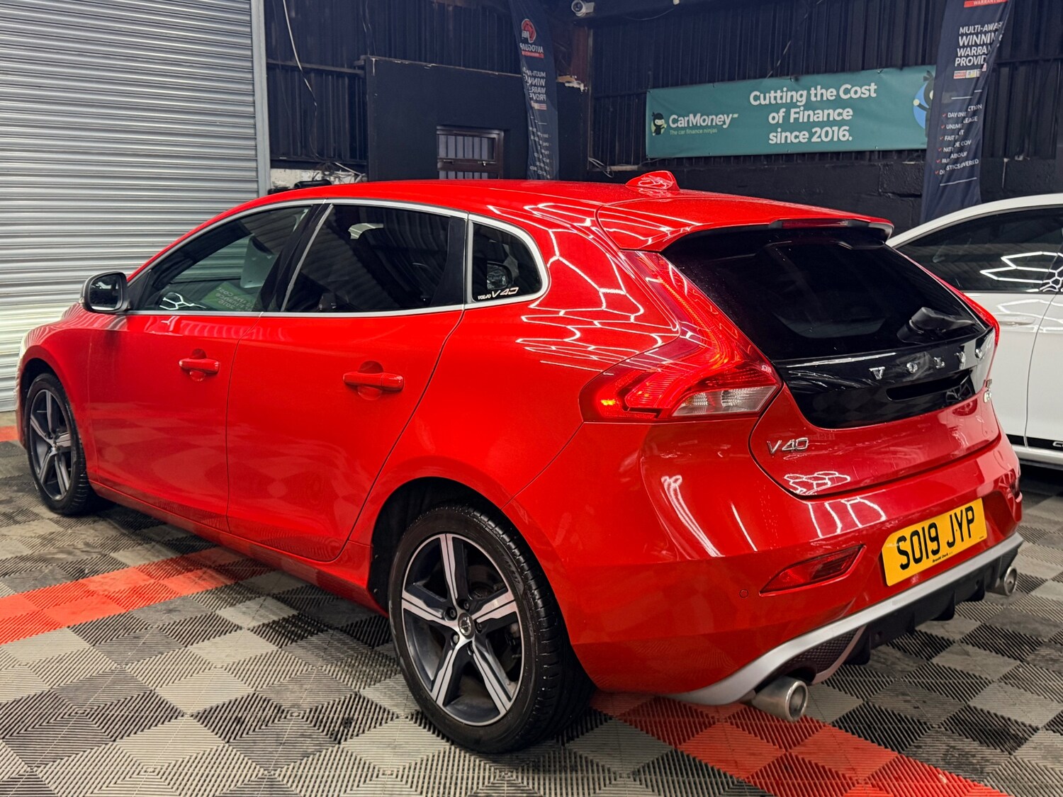 Used Volvo V40 2019 for sale - 78175489: Photo 11