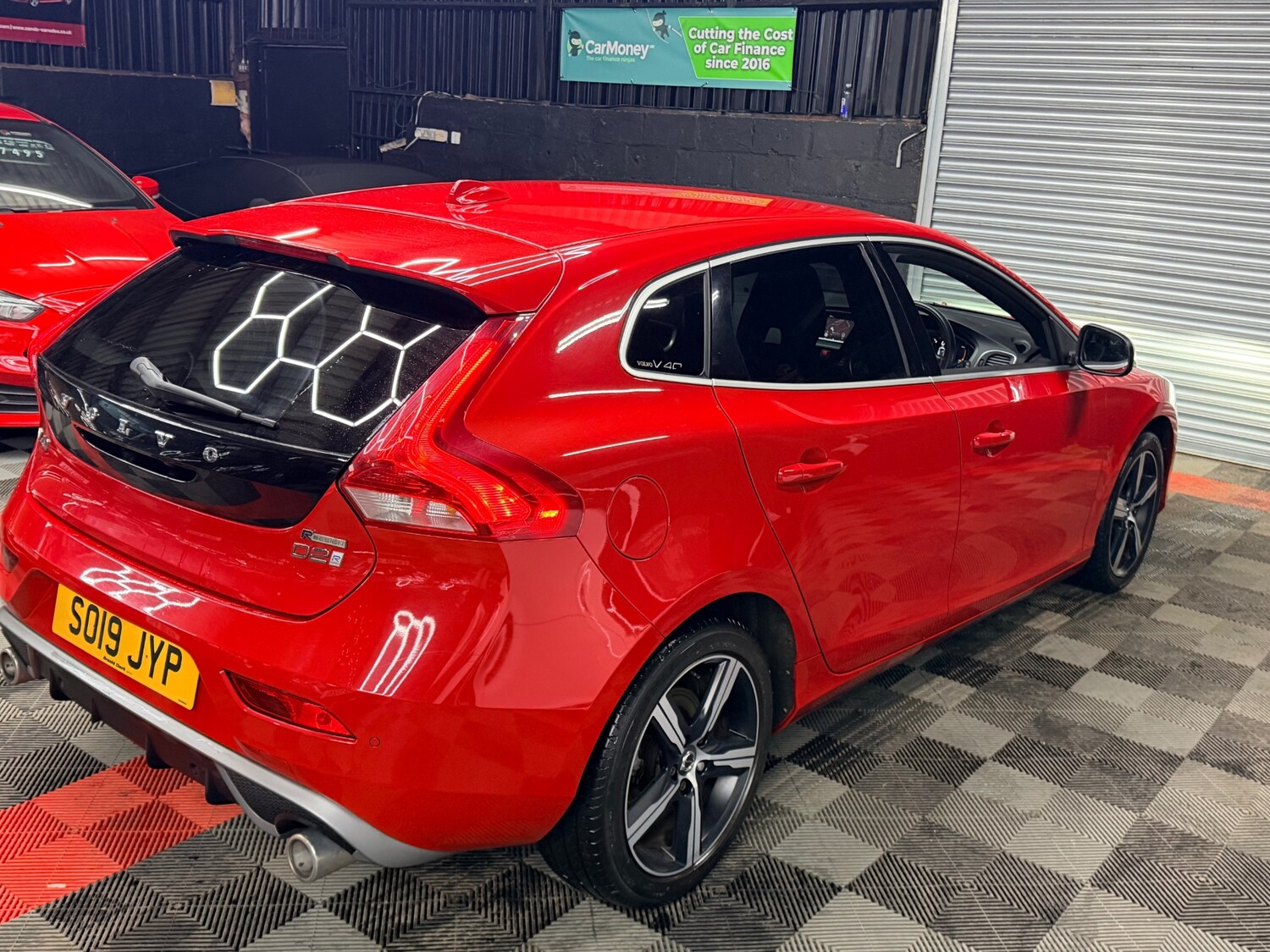 Used Volvo V40 2019 for sale - 78175489: Photo 13