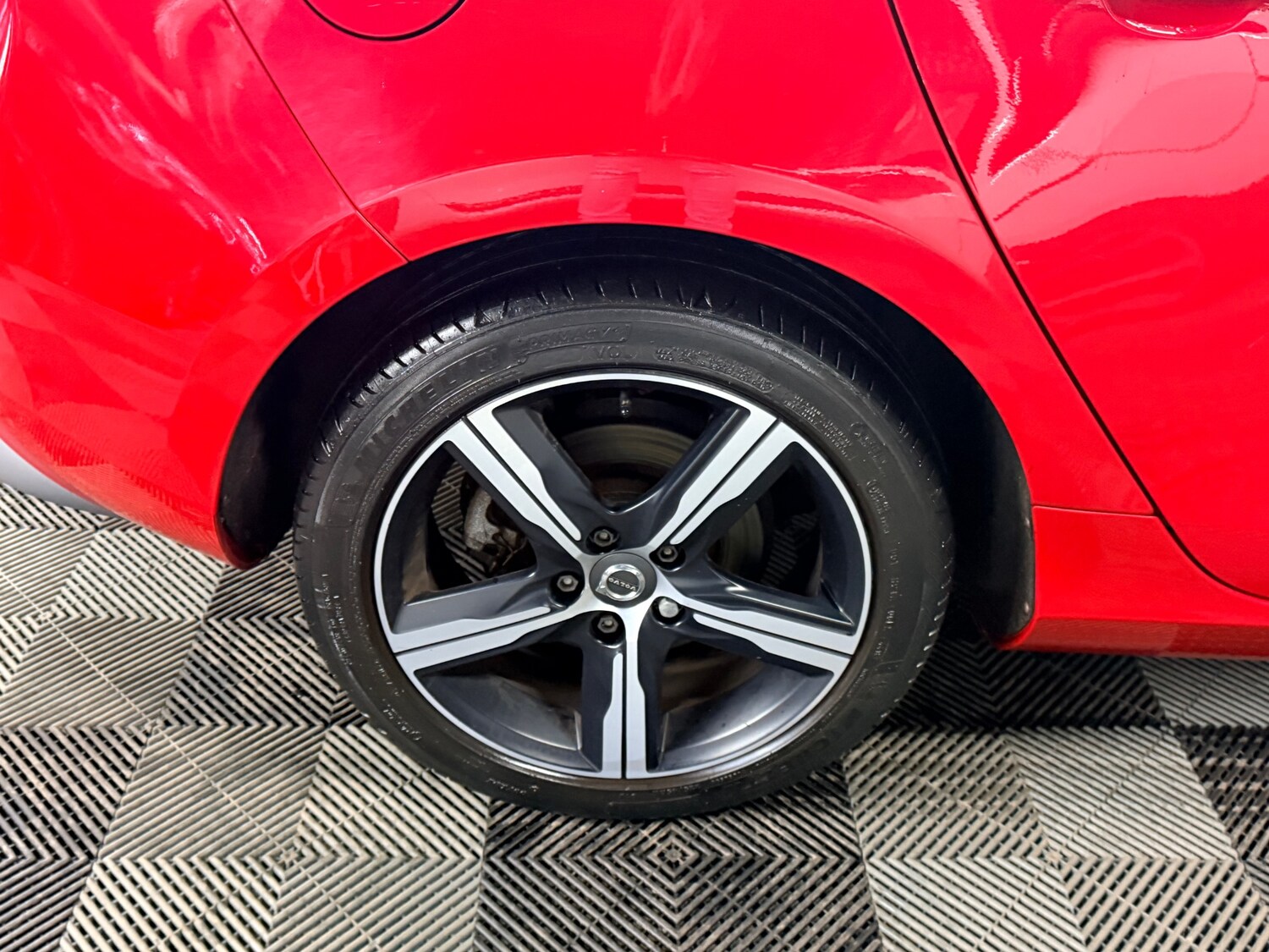 Used Volvo V40 2019 for sale - 78175489: Photo 16