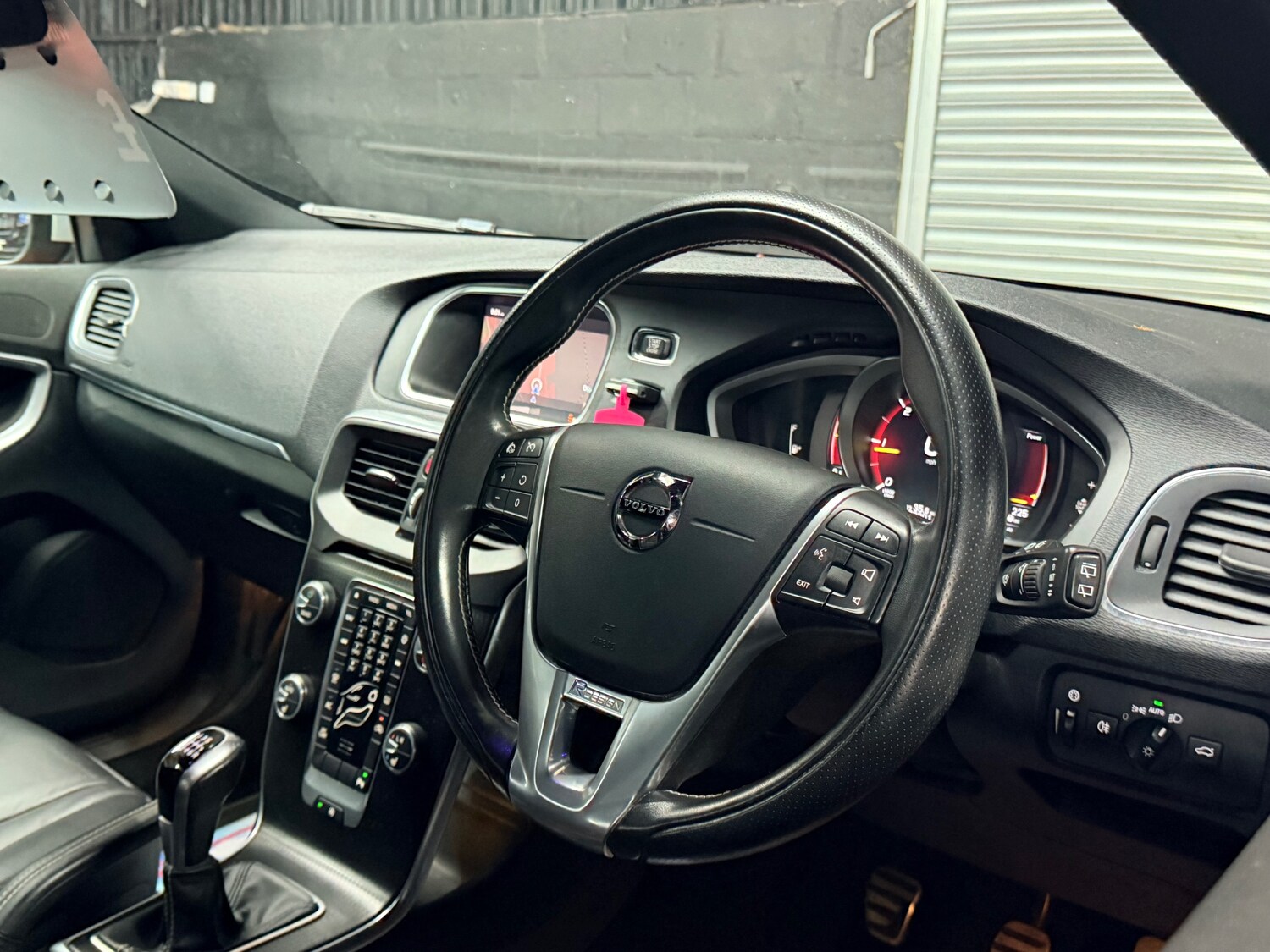 Used Volvo V40 2019 for sale - 78175489: Photo 19