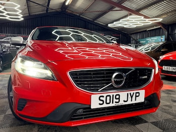 Used Volvo V40 2019 for sale - 78175489: Photo