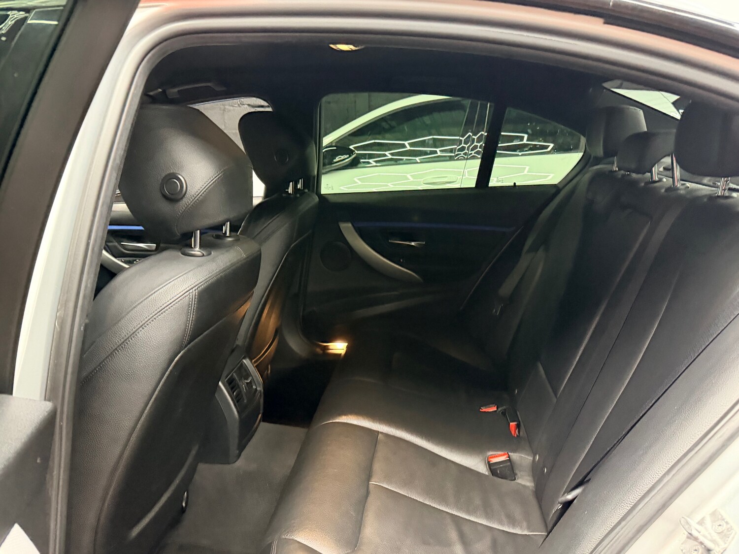 Used BMW 3 Series 2016 for sale - 77902551: Photo 17