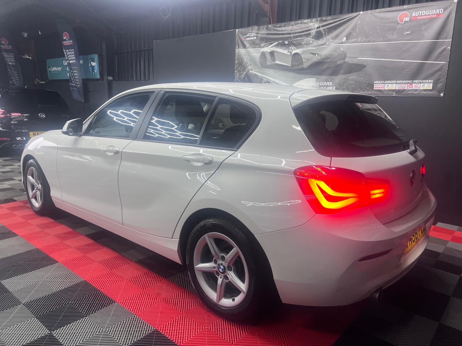 Used BMW 1 Series 2016 for sale - 76093569: Photo 2