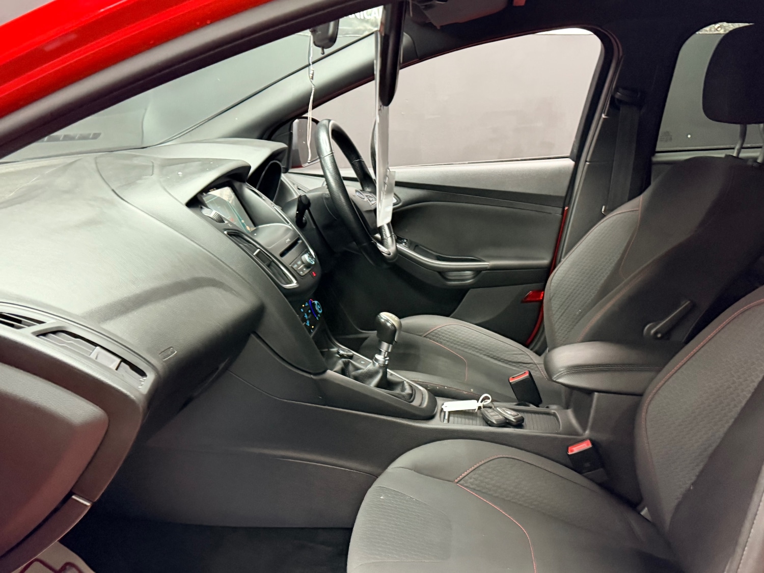 Used Ford Focus 2018 for sale - 76757460: Photo 13