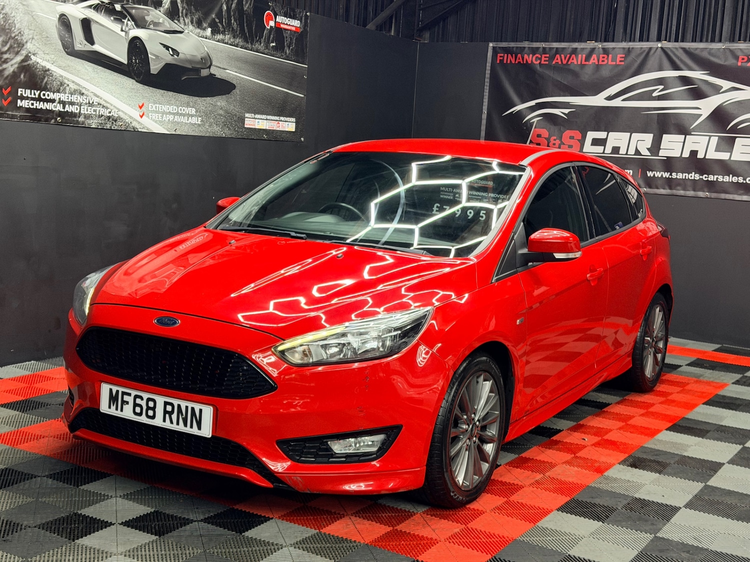 Used Ford Focus 2018 for sale - 76757460: Photo 5