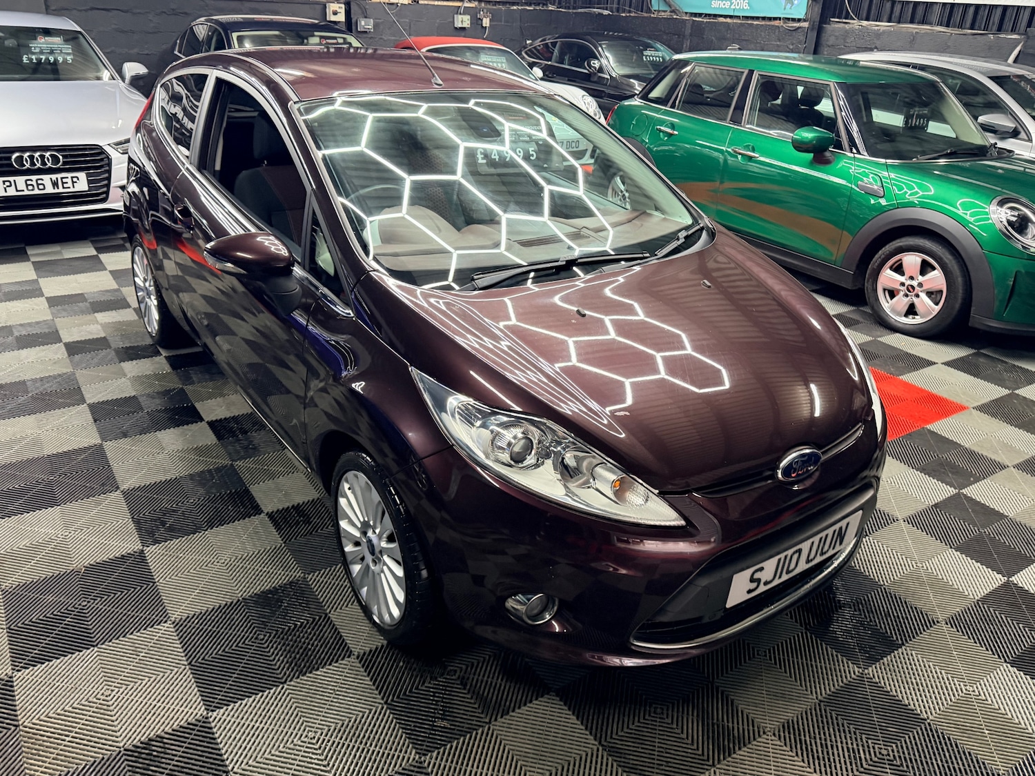 Used Ford Fiesta 2010 for sale - 77024360: Photo 11