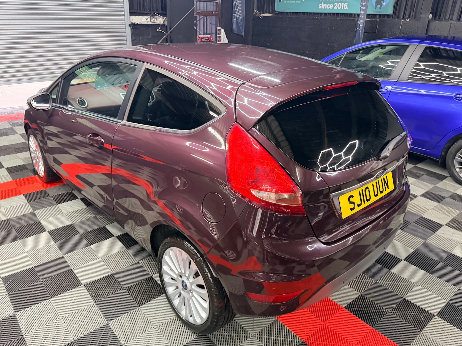 Used Ford Fiesta 2010 for sale - 77024360: Photo 15