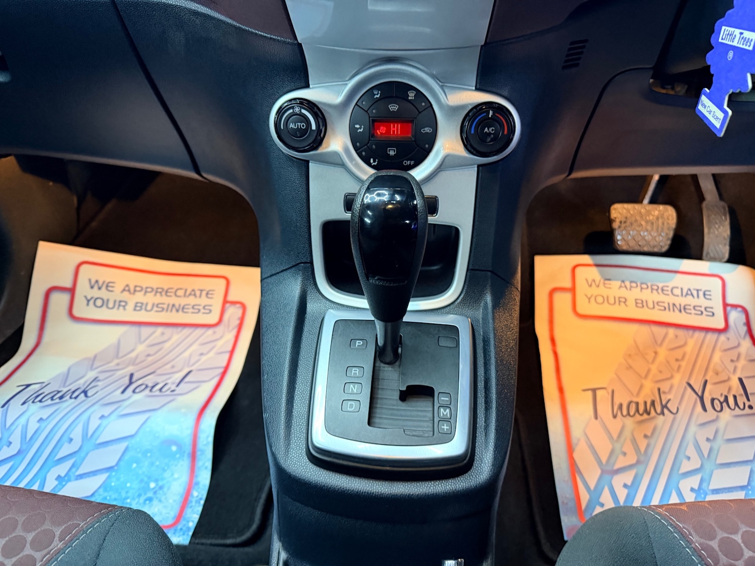 Used Ford Fiesta 2010 for sale - 77024360: Photo 20