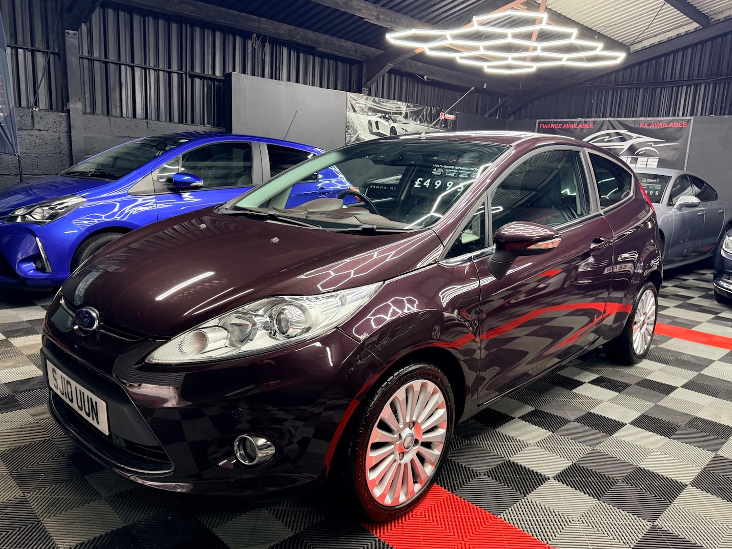 Used Ford Fiesta 2010 for sale - 77024360: Photo 5