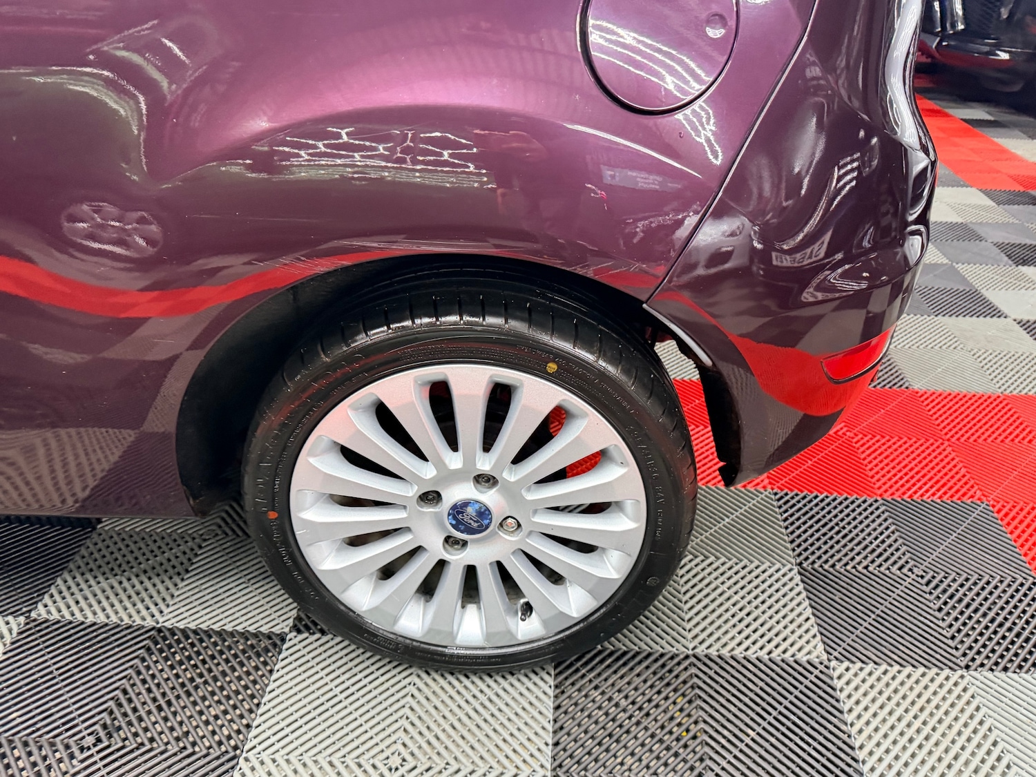 Used Ford Fiesta 2010 for sale - 77024360: Photo 7