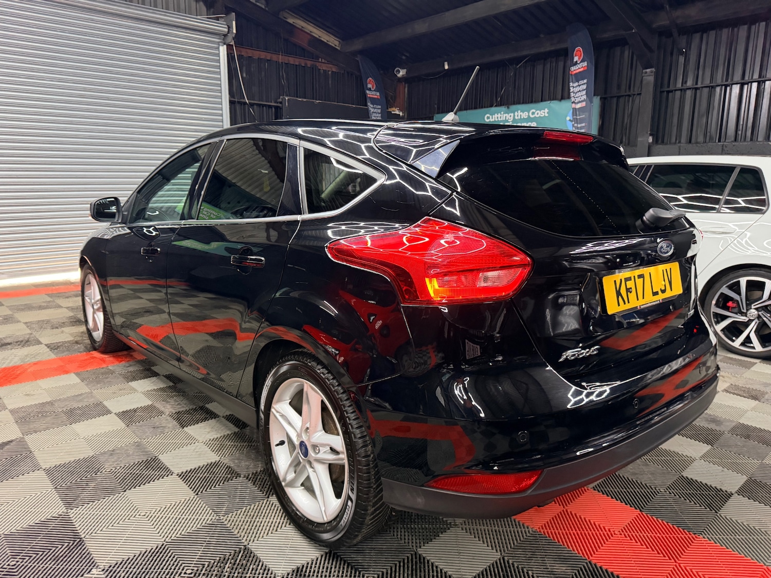 Used Ford Focus 2017 for sale - 77996869: Photo 9