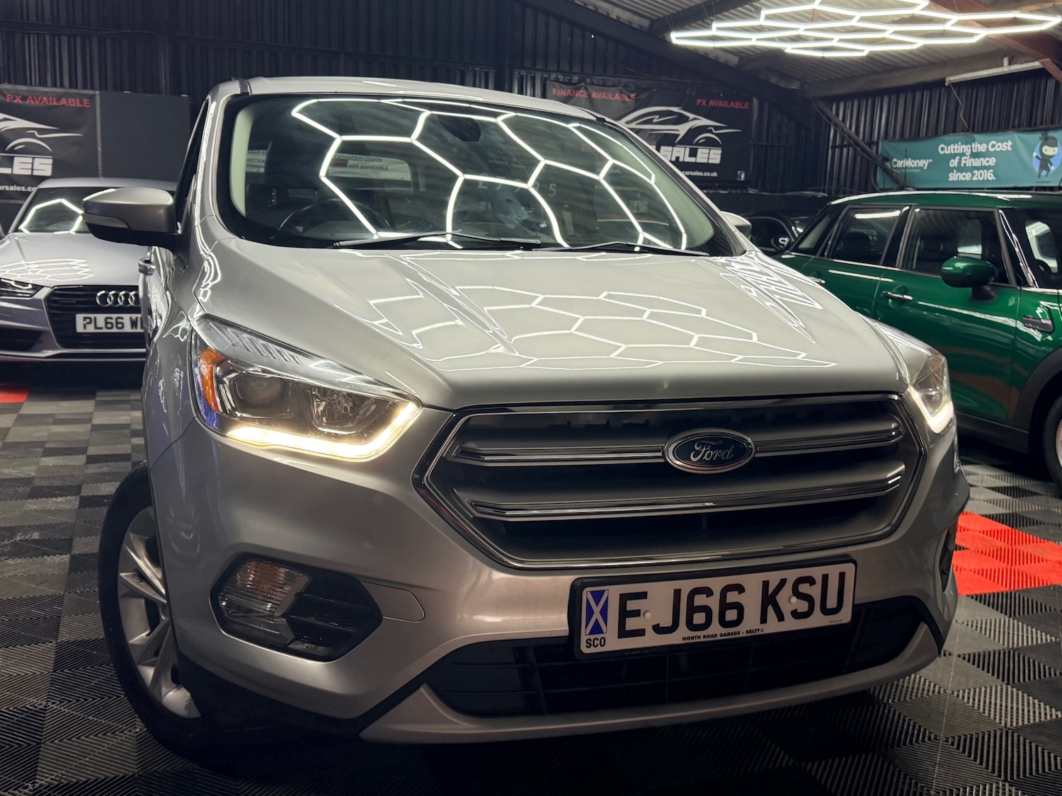 Used Ford Kuga 2016 for sale - 77011975: Photo 1