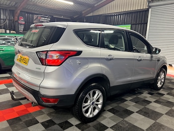 Used Ford Kuga 2016 for sale - 77011975: Photo