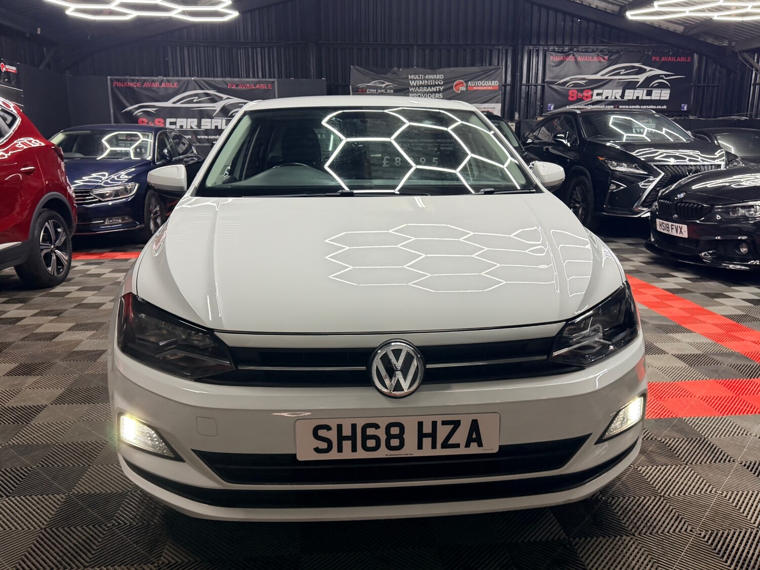 Used Volkswagen Polo 2018 for sale - 77758717: Photo 3