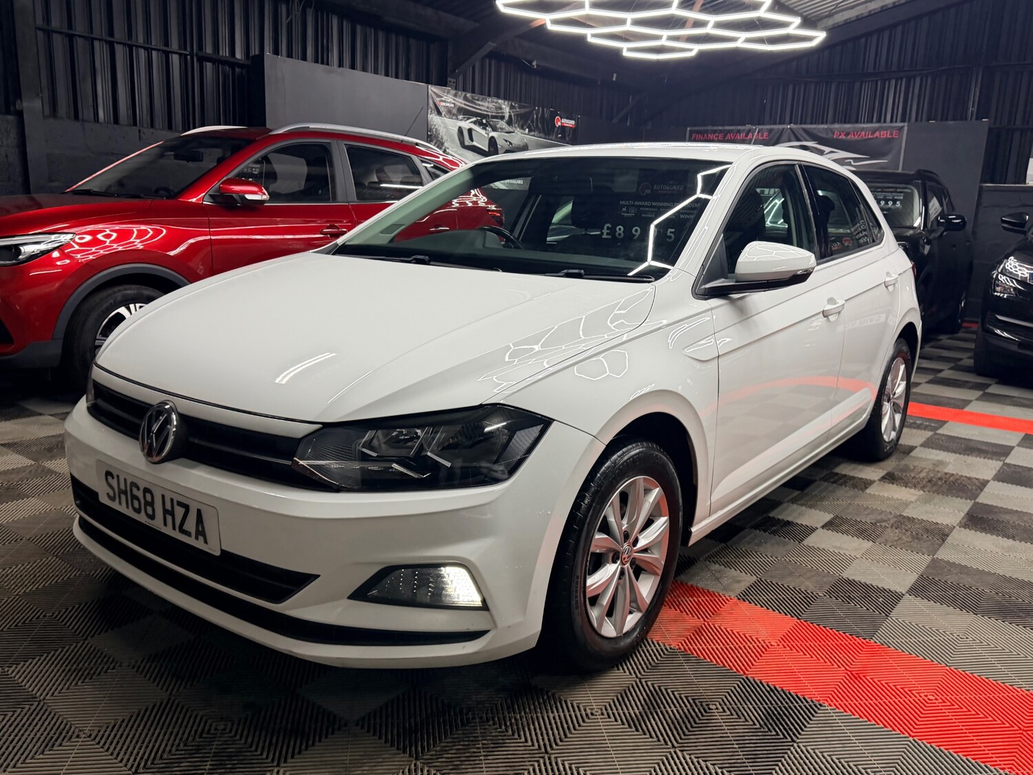 Used Volkswagen Polo 2018 for sale - 77758717: Photo 4