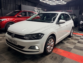 Used Volkswagen Polo 2018 for sale - 77758717: Photo