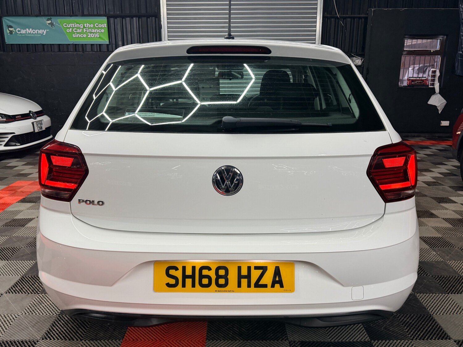 Used Volkswagen Polo 2018 for sale - 77758717: Photo 7