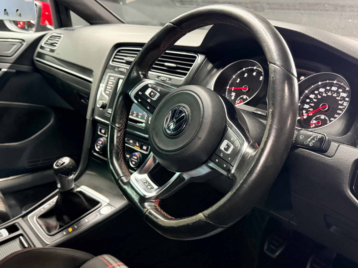 Used Volkswagen Golf 2016 for sale - 77125871: Photo 27