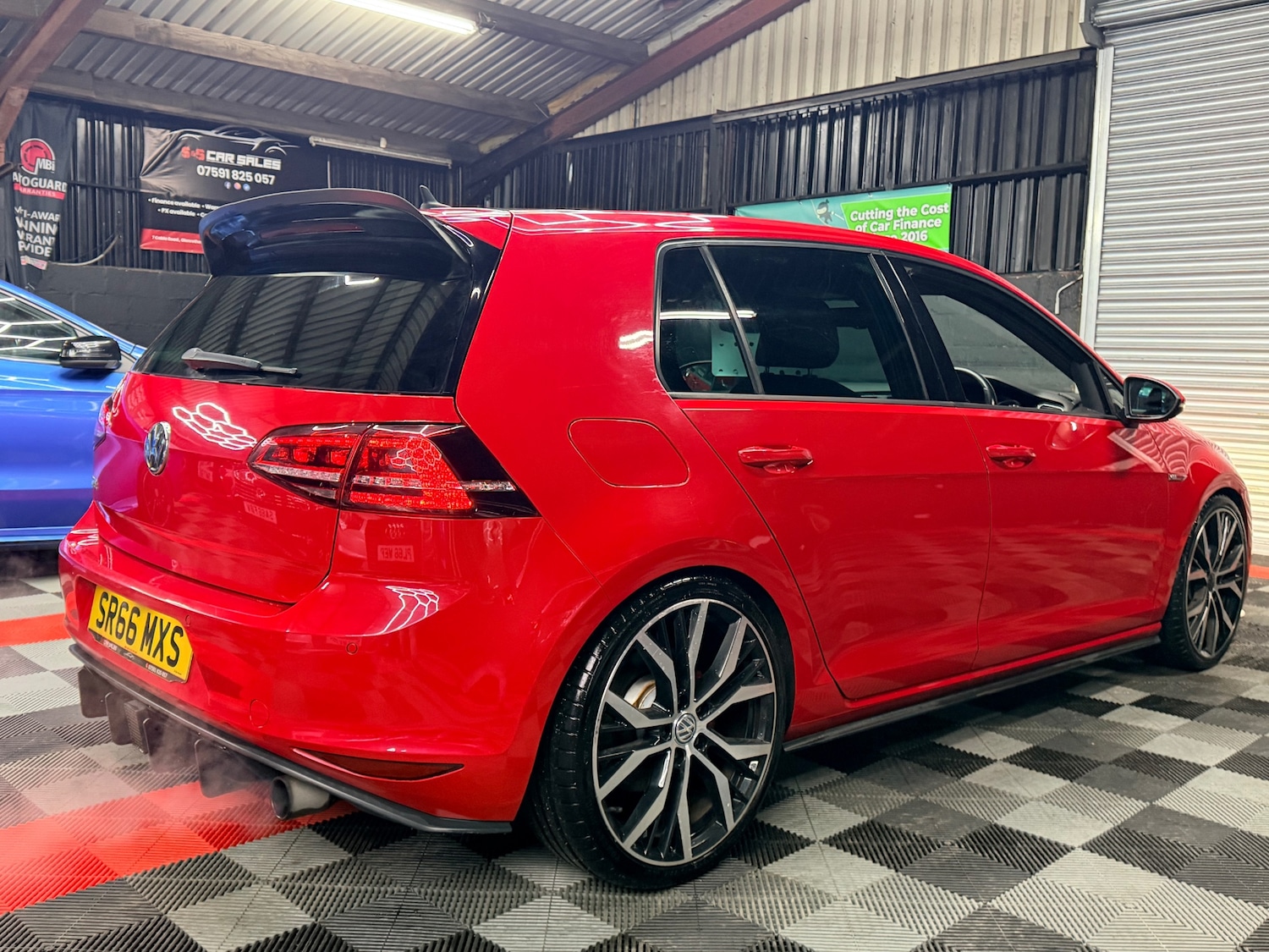 Used Volkswagen Golf 2016 for sale - 77125871: Photo 3