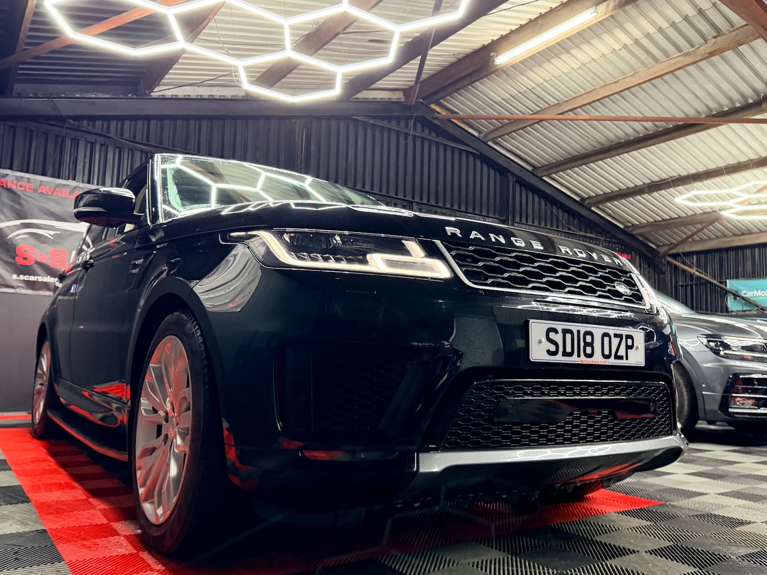 Used Land Rover Range Rover Sport 2018 for sale - 76796645: Photo 10