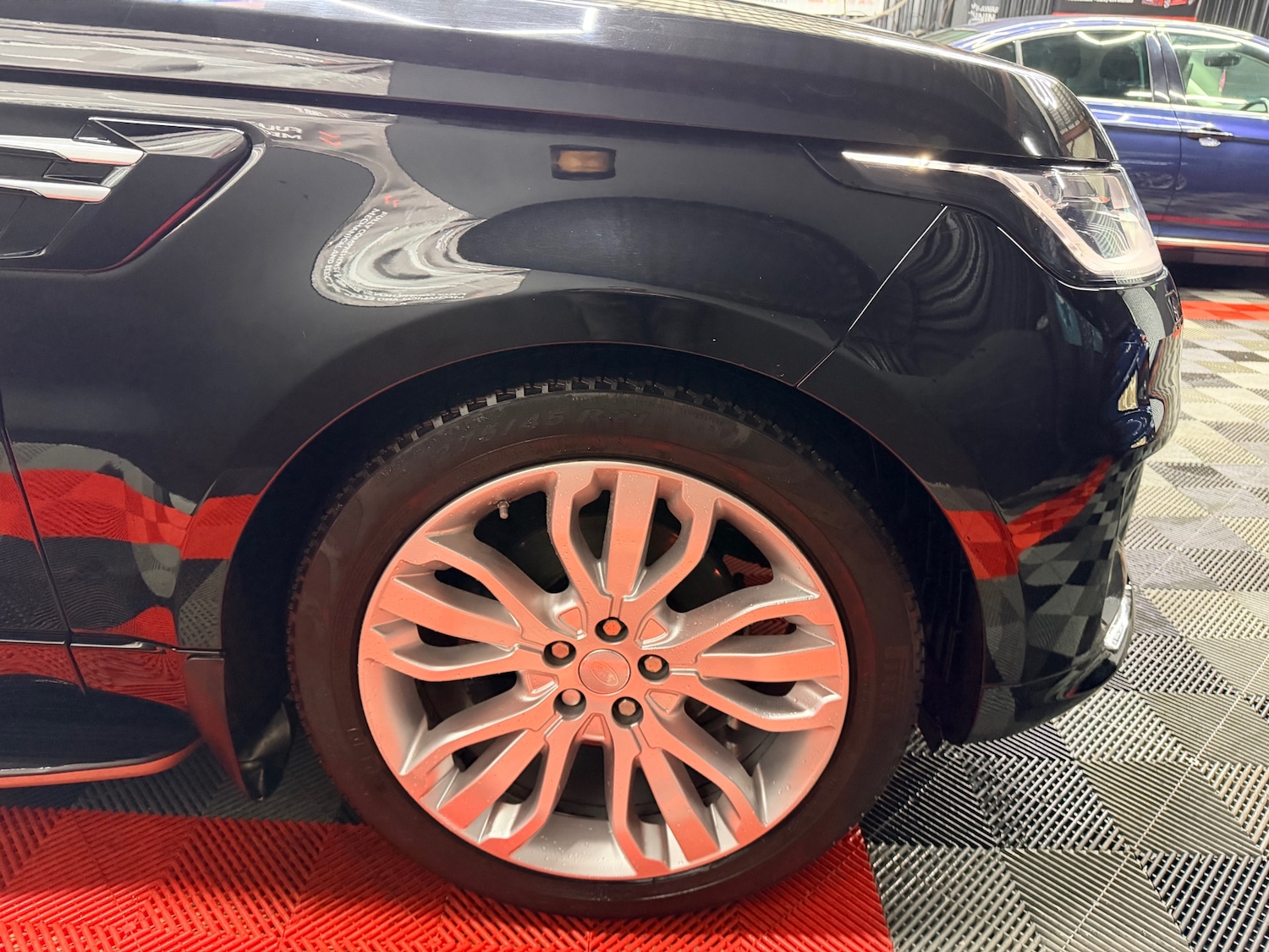 Used Land Rover Range Rover Sport 2018 for sale - 76796645: Photo 15