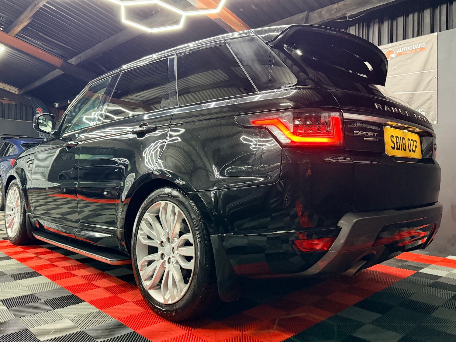 Used Land Rover Range Rover Sport 2018 for sale - 76796645: Photo 20