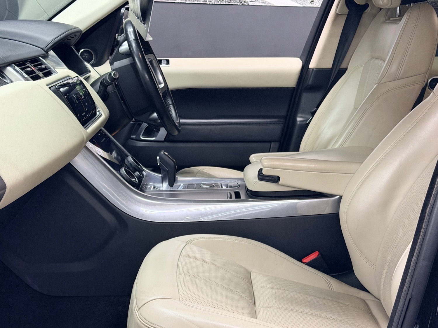 Used Land Rover Range Rover Sport 2018 for sale - 76796645: Photo 28