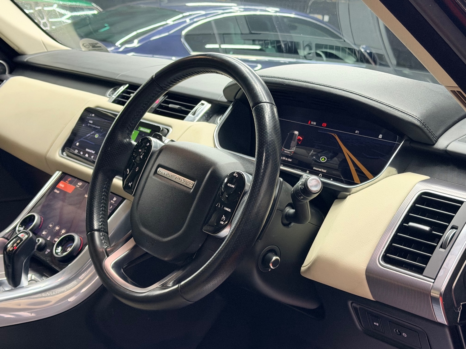 Used Land Rover Range Rover Sport 2018 for sale - 76796645: Photo 33