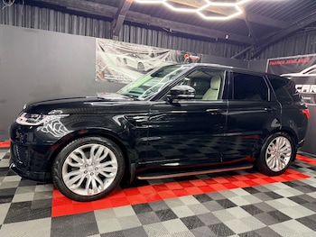 Used Land Rover Range Rover Sport 2018 for sale - 76796645: Photo