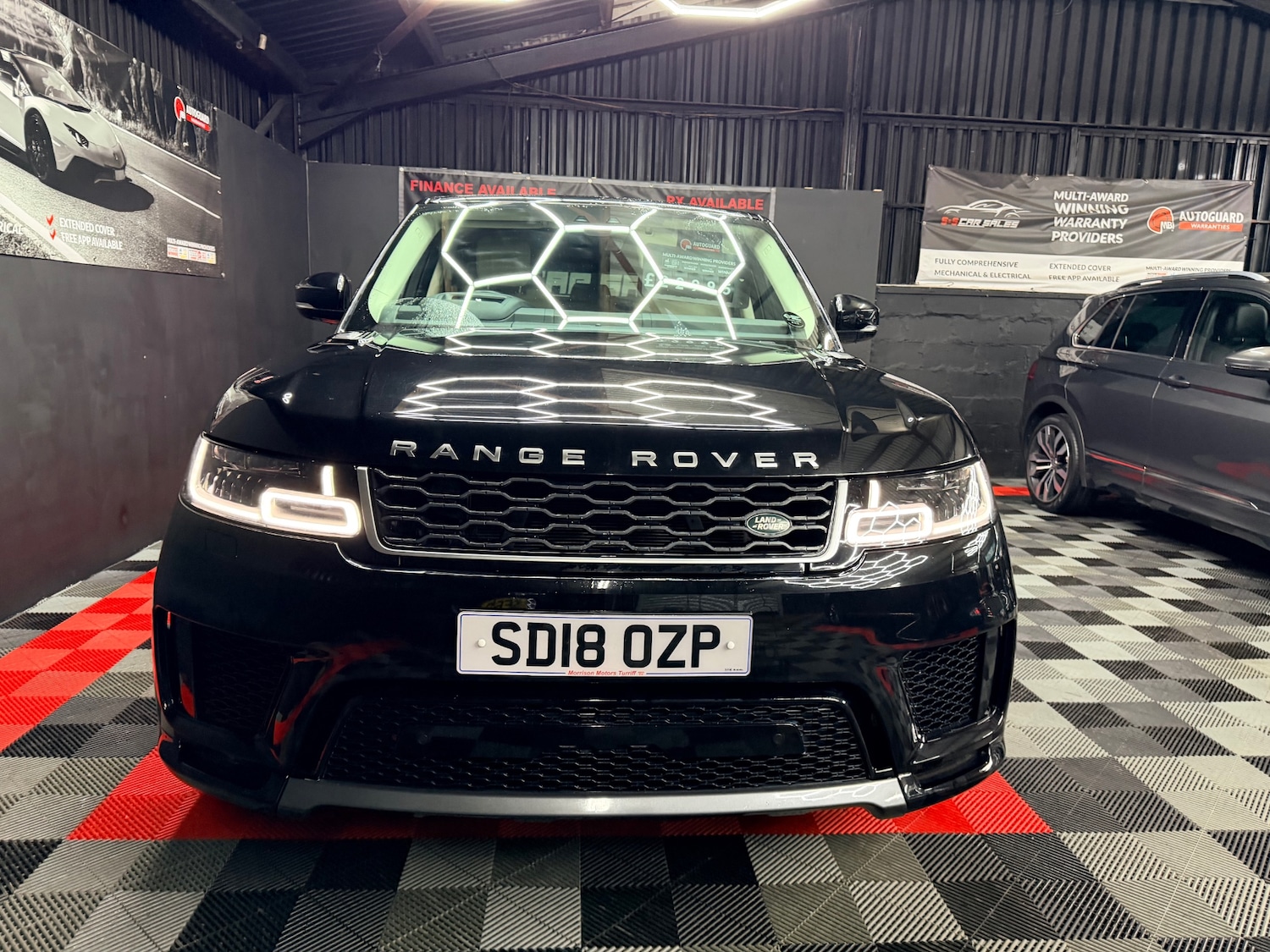 Used Land Rover Range Rover Sport 2018 for sale - 76796645: Photo 4