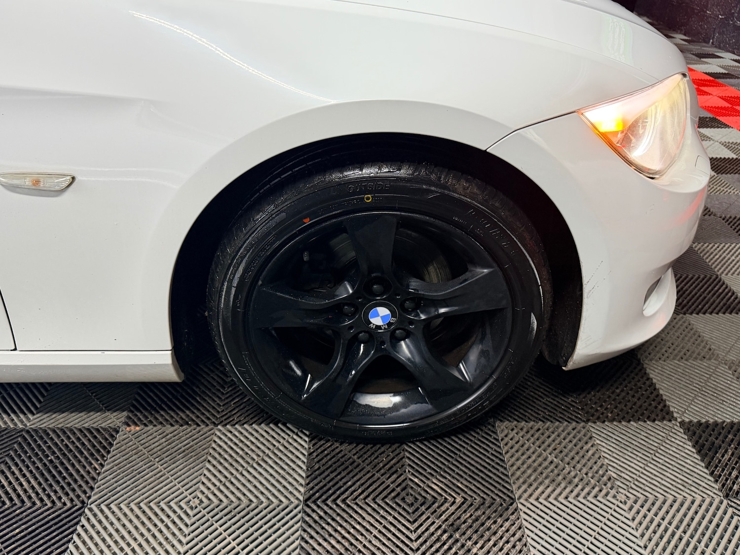 Used BMW 3 Series 2010 for sale - 77236832: Photo 15