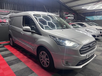 Ford Transit Connect feature image 2