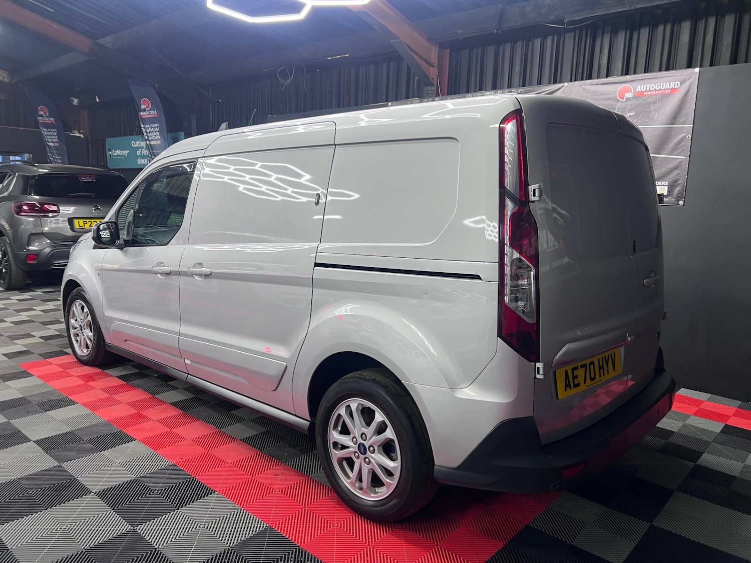 Used Ford Transit Connect 2020 for sale - 76375457: Photo 8