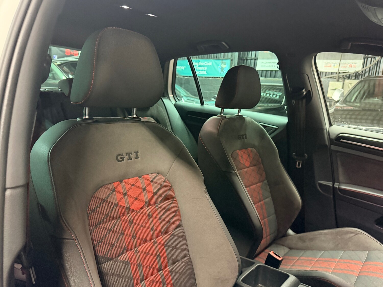 Used Volkswagen Golf 2025 for sale - 78141921: Photo 24