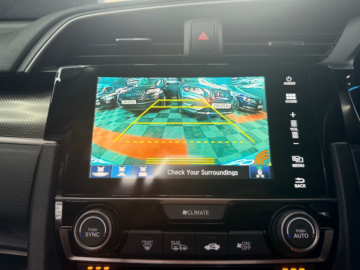 Used Honda Civic 2020 for sale - 77998723: Photo 24