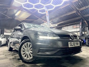 Used Volkswagen Golf 2018 for sale - 79504942: Photo