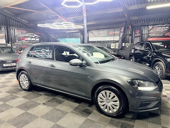 Used Volkswagen Golf 2018 for sale - 79504942: Photo