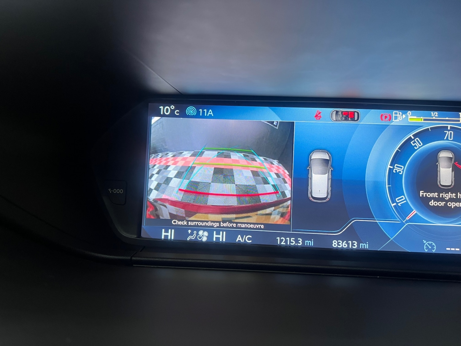 Used Citroen C4 Picasso 2013 for sale - 76392180: Photo 18