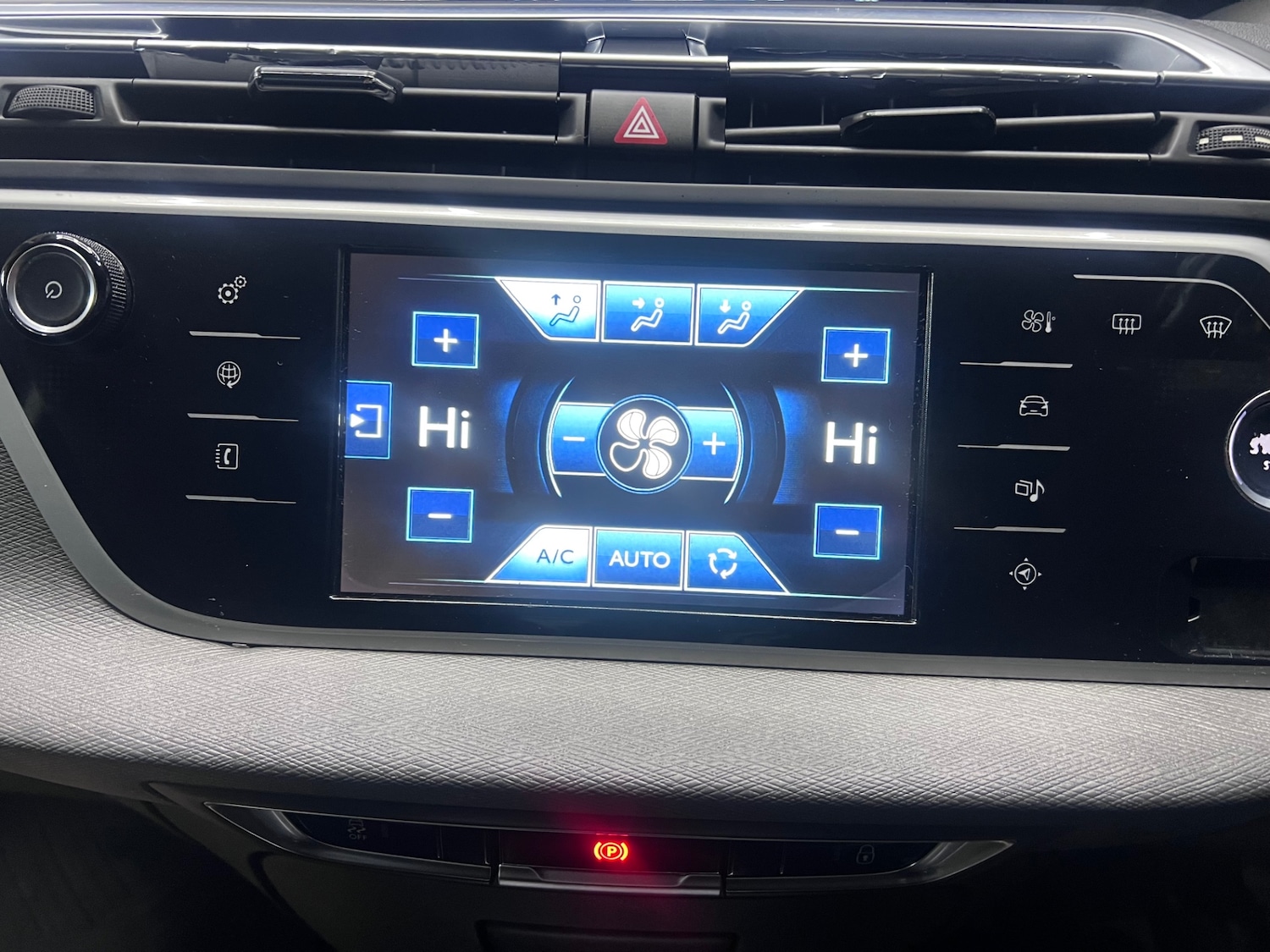 Used Citroen C4 Picasso 2013 for sale - 76392180: Photo 23