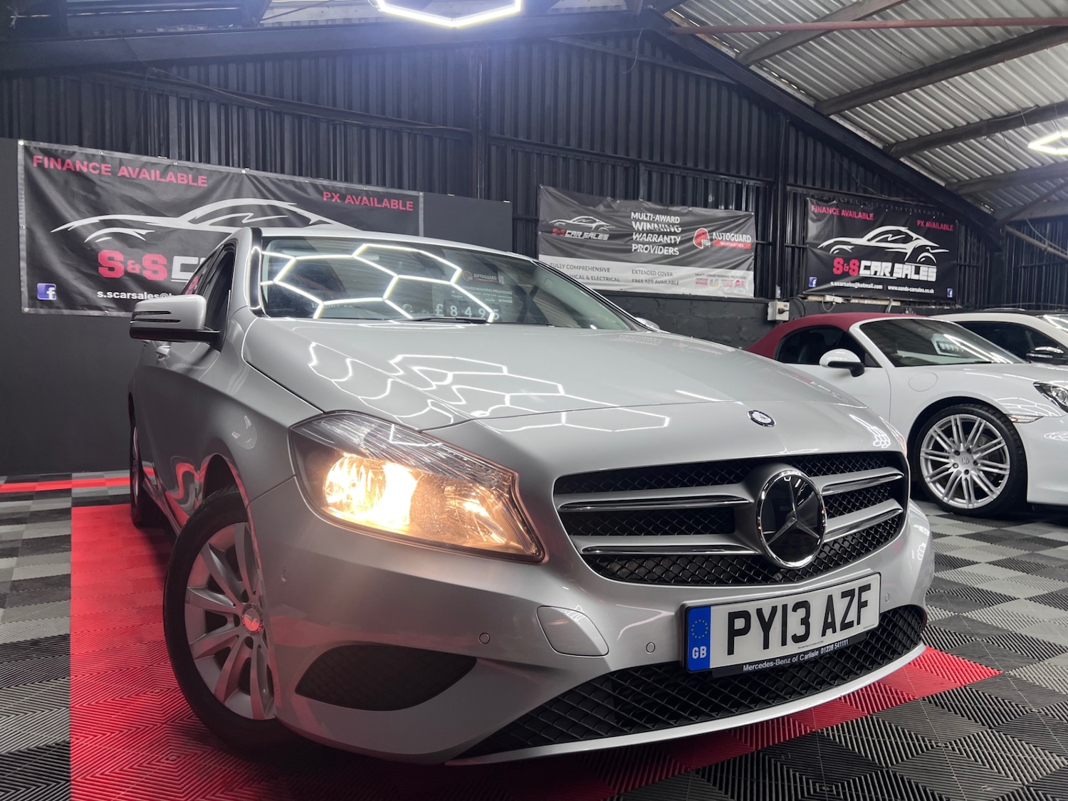 Used Mercedes-Benz A-Class 2013 for sale - 76374819: Photo 1