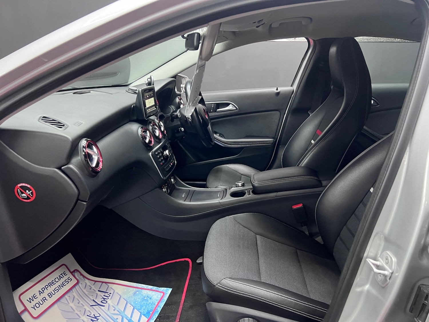 Used Mercedes-Benz A-Class 2013 for sale - 76374819: Photo 11