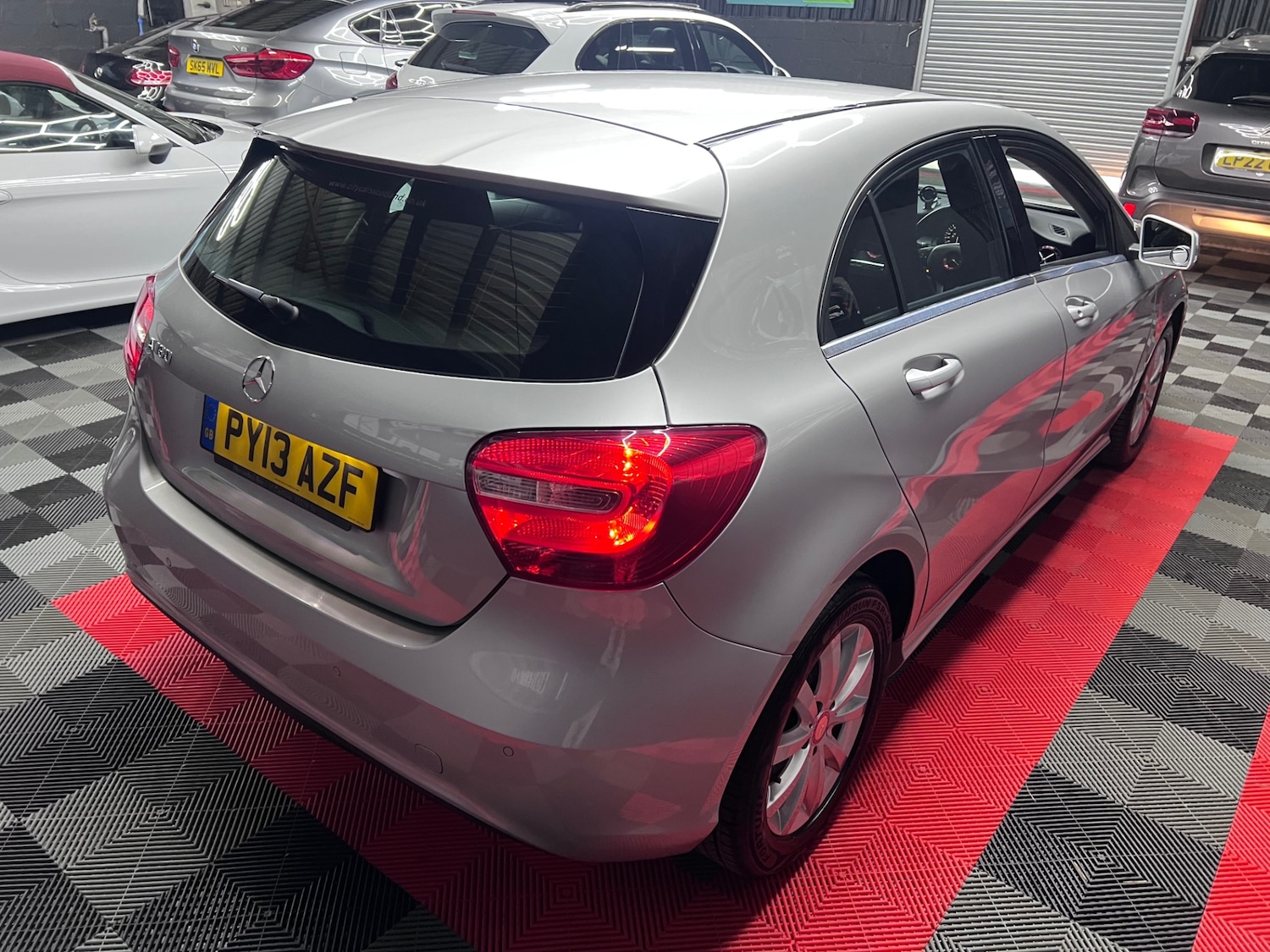 Used Mercedes-Benz A-Class 2013 for sale - 76374819: Photo 4