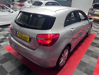 Used Mercedes-Benz A-Class 2013 for sale - 76374819: Photo
