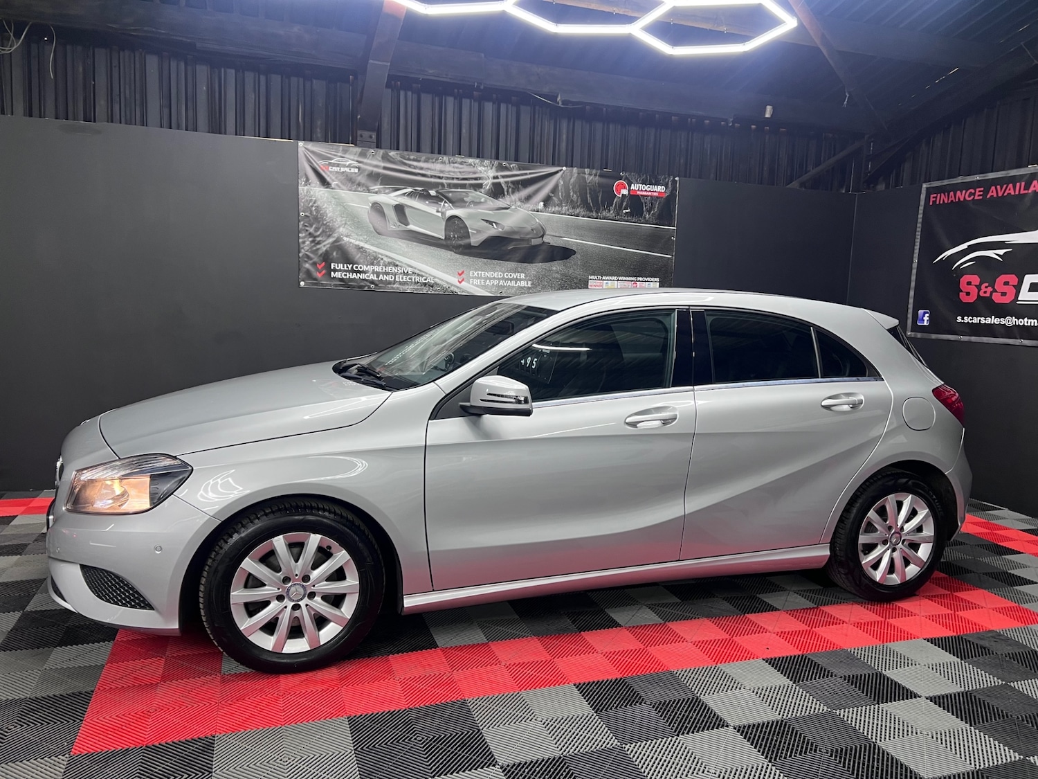 Used Mercedes-Benz A-Class 2013 for sale - 76374819: Photo 6