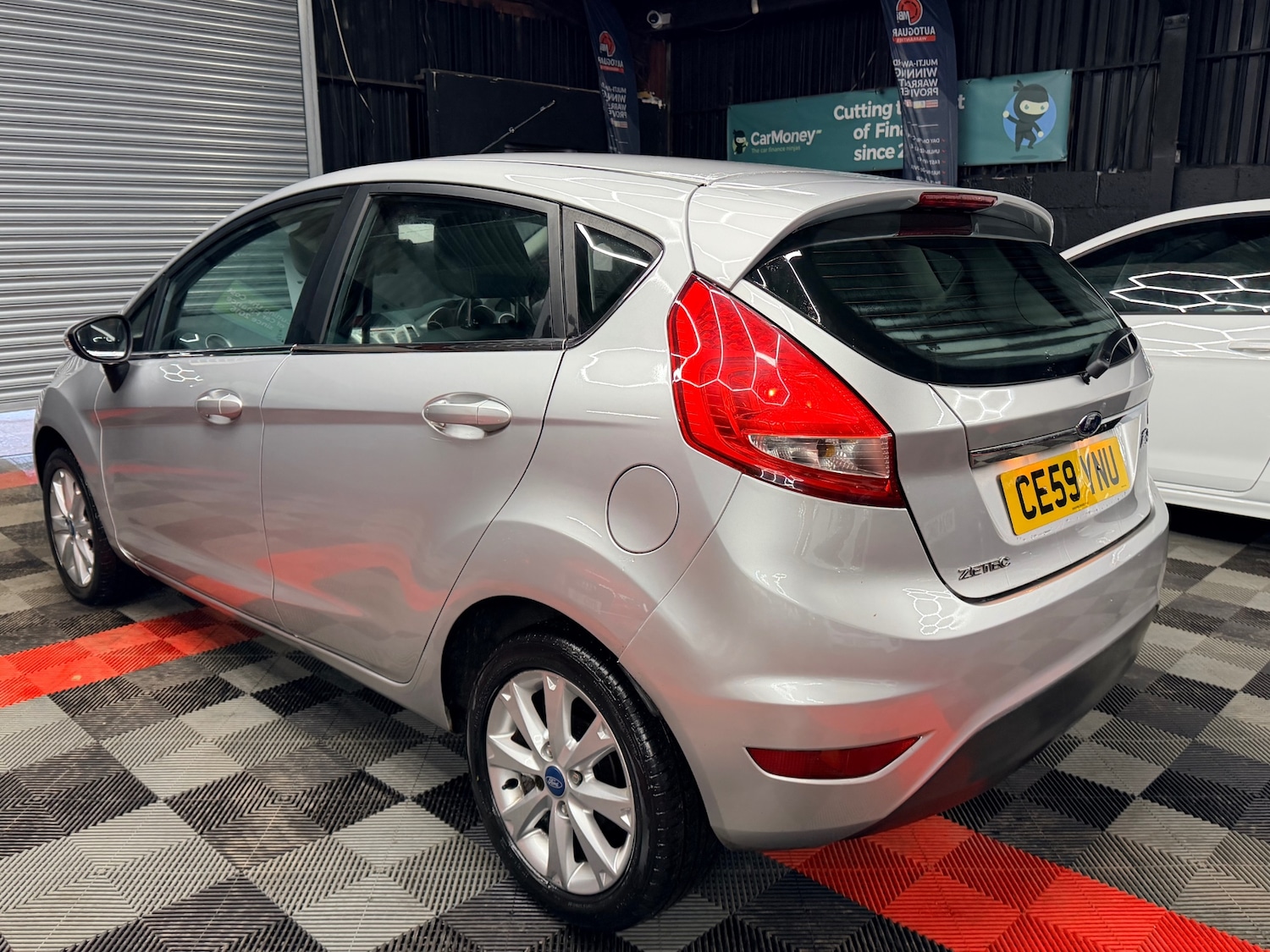Used Ford Fiesta 2009 for sale - 77641092: Photo 6