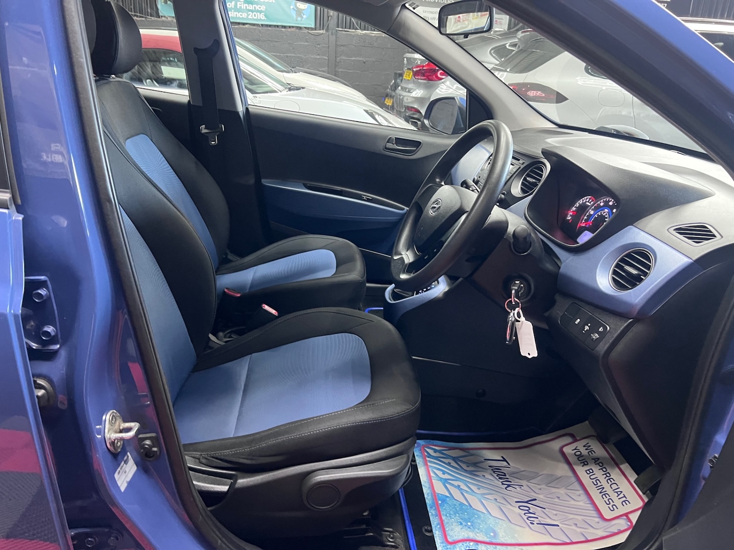 Used Hyundai i10 2016 for sale - 76374420: Photo 18