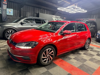 Used Volkswagen Golf 2019 for sale - 78882242: Photo