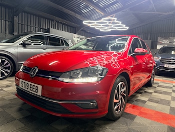 Used Volkswagen Golf 2019 for sale - 78882242: Photo