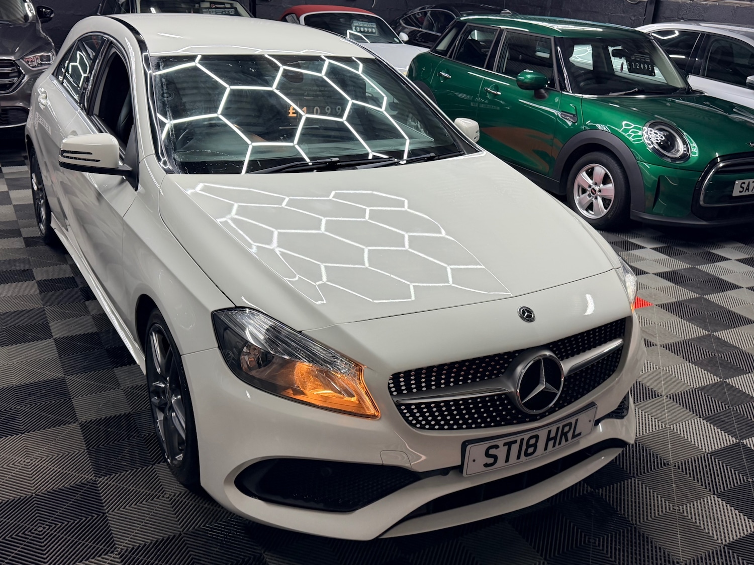 Used Mercedes-Benz A-Class 2018 for sale - 76905485: Photo 8