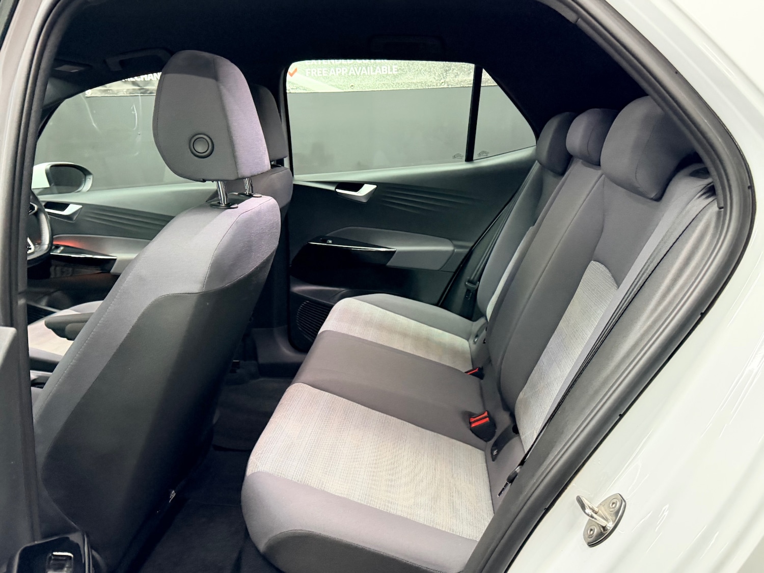 Used Volkswagen ID.3 2020 for sale - 76807080: Photo 11